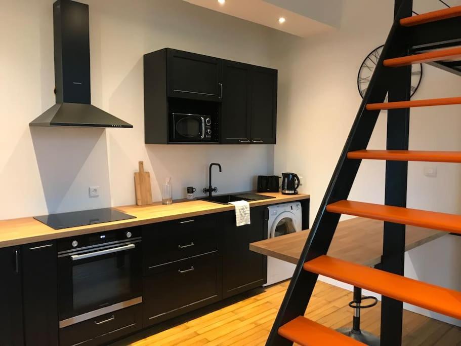 Studio - Mezzanine - Style Loft Industriel Brindas Экстерьер фото
