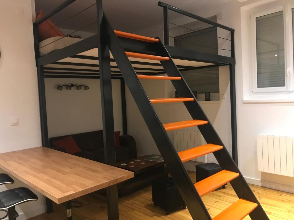 Studio - Mezzanine - Style Loft Industriel Brindas Экстерьер фото