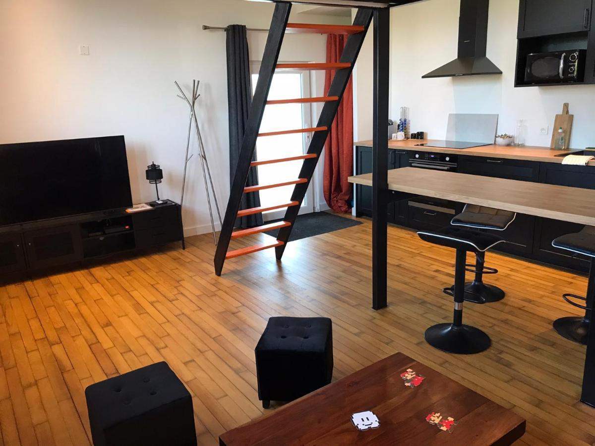Studio - Mezzanine - Style Loft Industriel Brindas Экстерьер фото